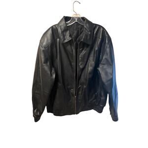 Mens Mazzoni Black Leather Bomber Jacket. Size Large